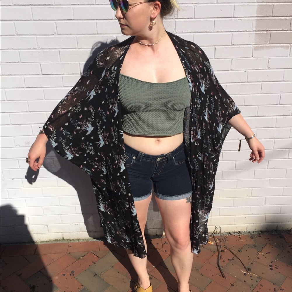 Lightweight bird kimono